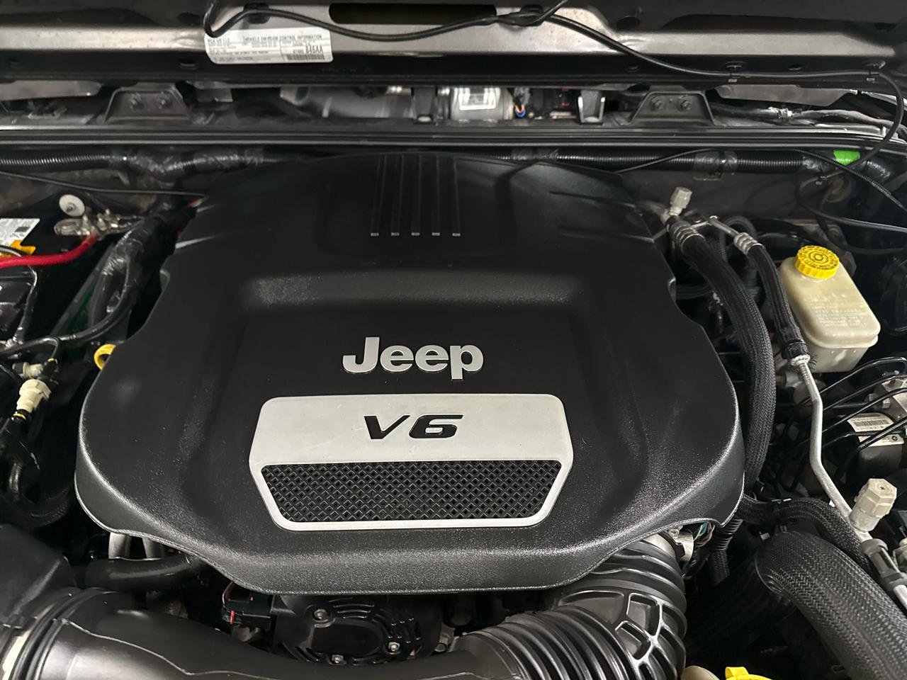 Used 2017 Jeep Wrangler Unlimited Rubicon image 54