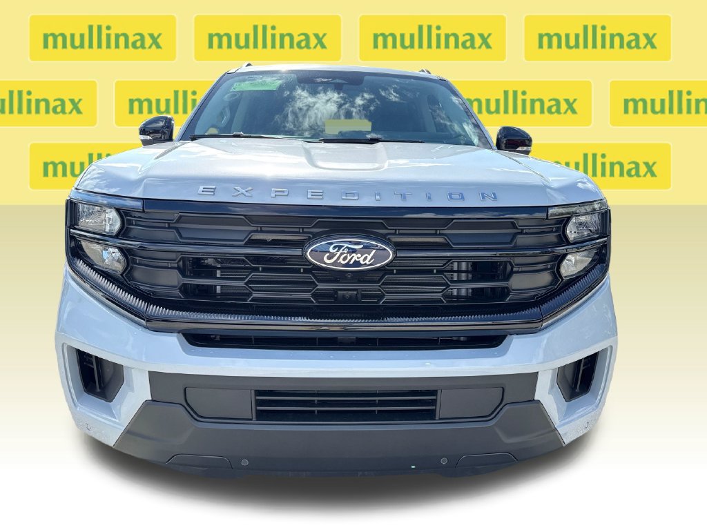 New 2026 Ford Expedition Max Active RWD image 12