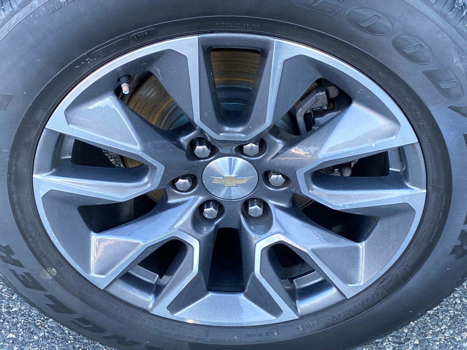 Used 2021 Chevrolet Tahoe LT w/ LT Signature Package image 26