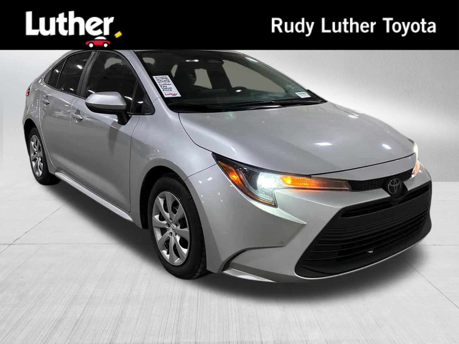 Certified 2024 Toyota Corolla LE video 1