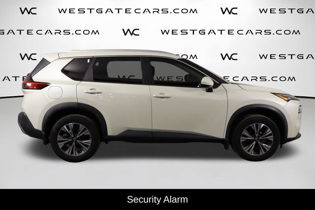Used 2023 Nissan Rogue SV w/ SV Premium B Package FWD image 5