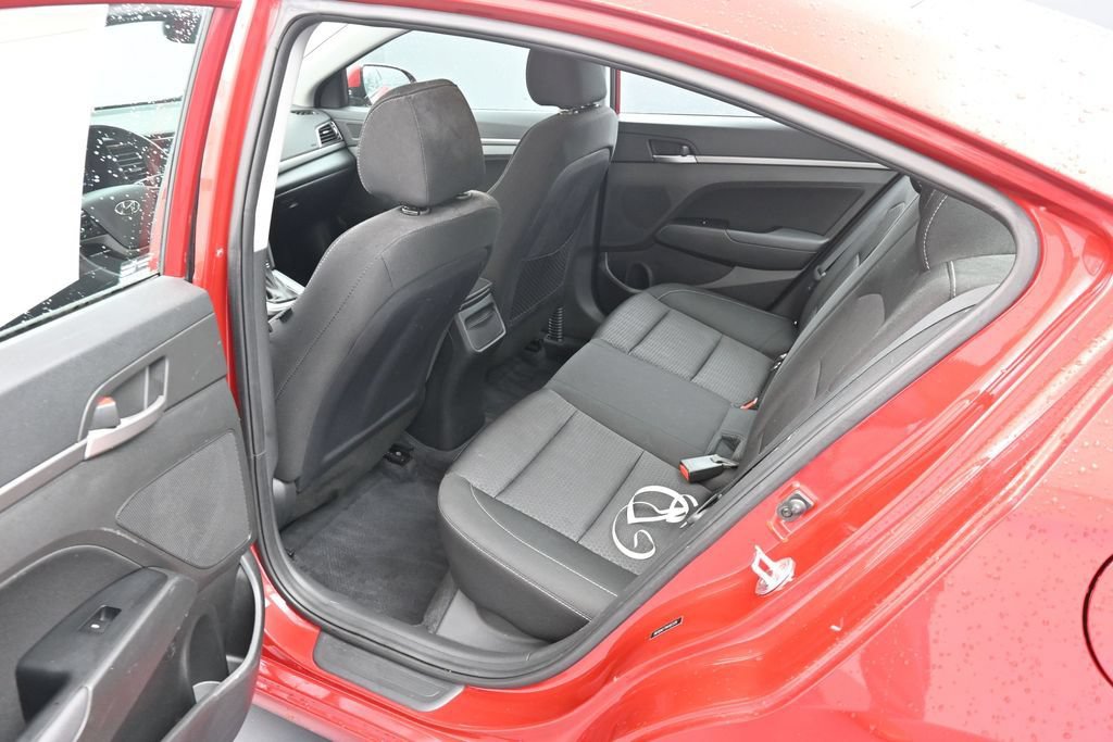 Used 2017 Hyundai Elantra Value Edition FWD image 17