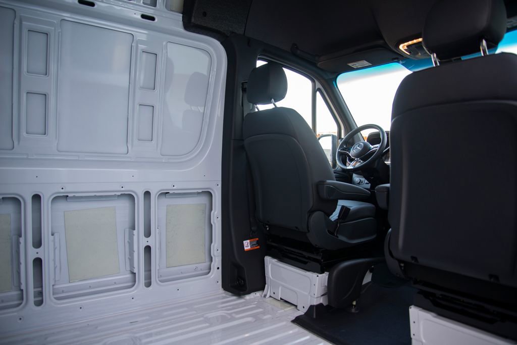 New 2026 Mercedes-Benz Sprinter 2500 image 20