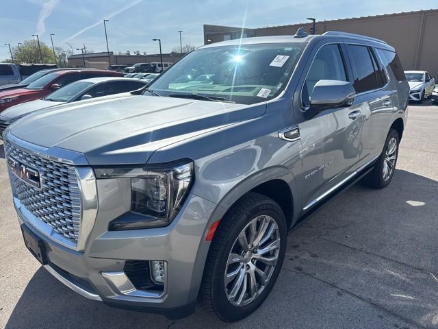 Used 2023 GMC Yukon Denali w/ Max Trailering Package image 3