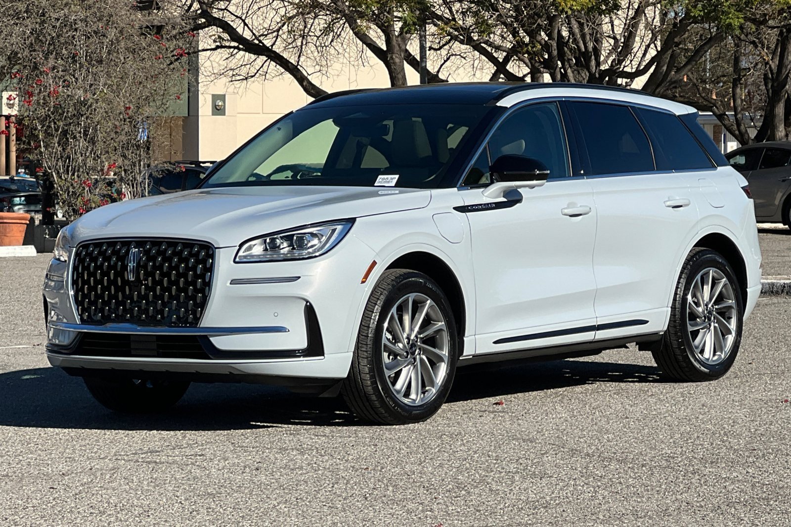 Certified 2025 Lincoln Corsair Grand Touring w/ Equipment Group 301A image 8