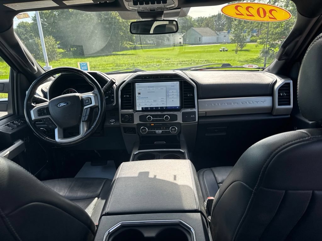 Used 2022 Ford F350 Lariat w/ Black Appearance Package AWD/4WD image 16