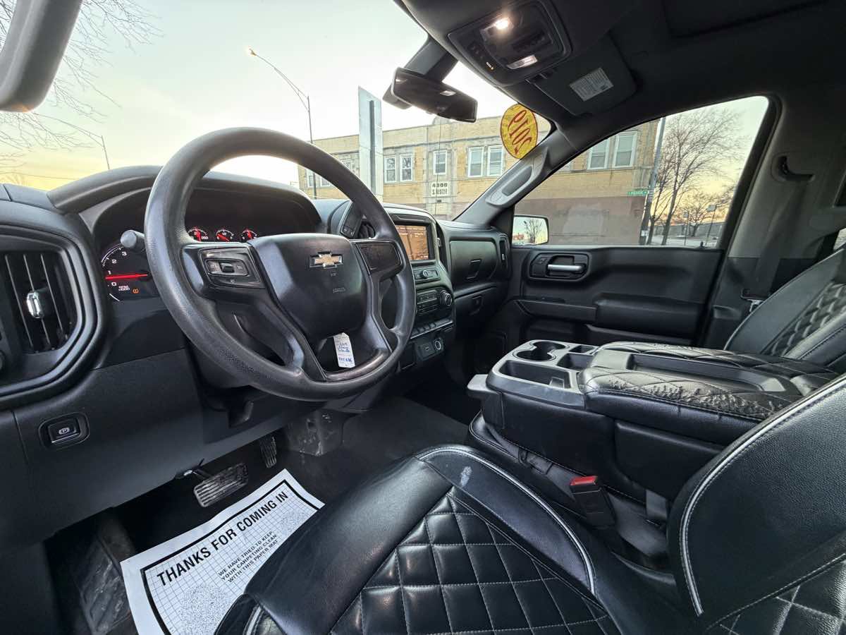 Used 2019 Chevrolet Silverado 1500 Custom w/ Custom Value Package image 16