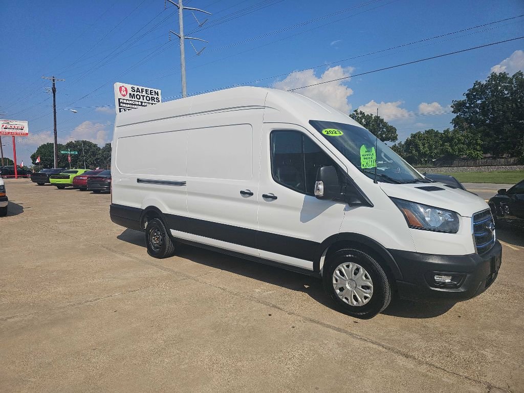 Used 2023 Ford E-Transit 148 High Roof Extended image 1