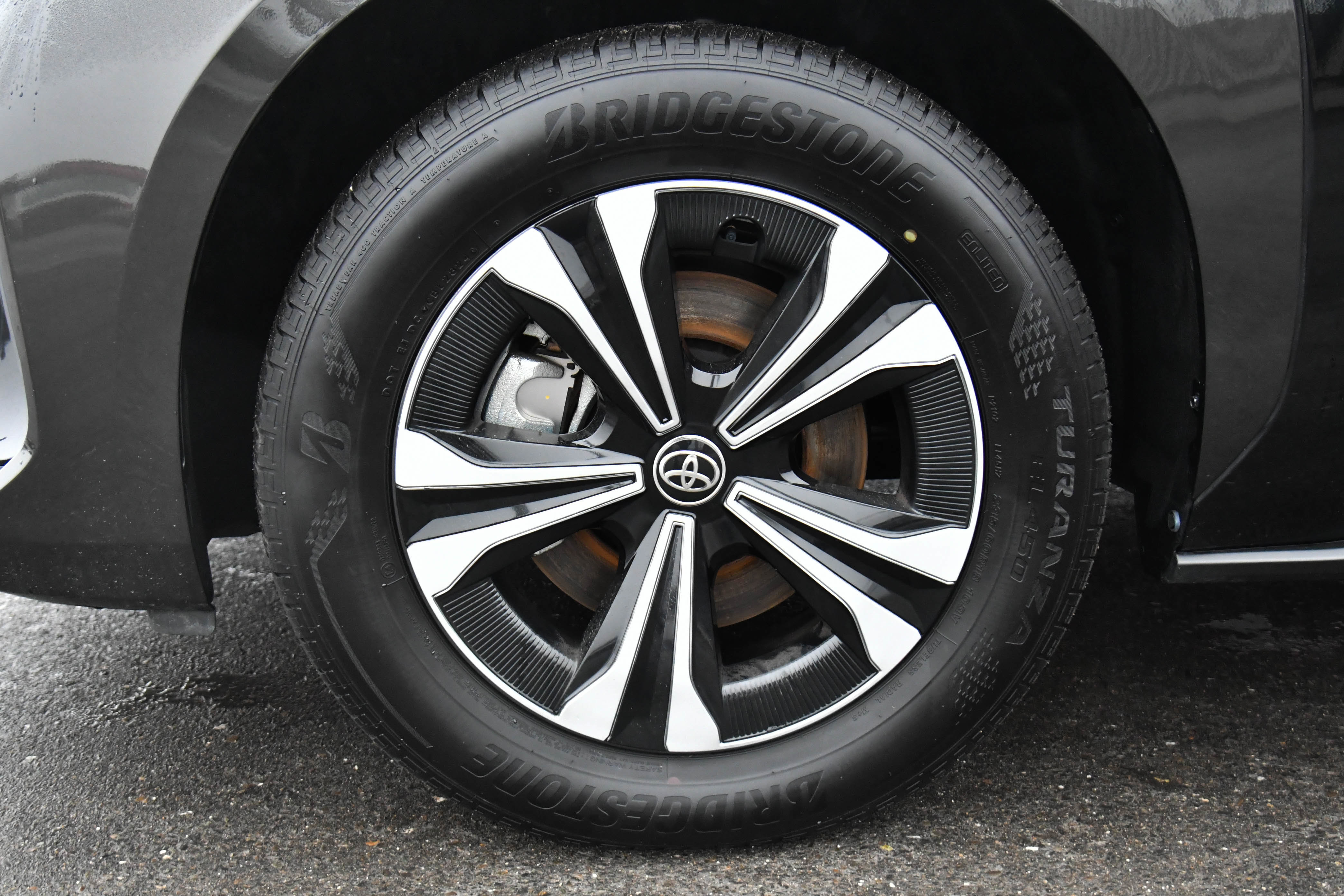 Used 2024 Toyota bZ4X AWD w/ Weather Package image 12