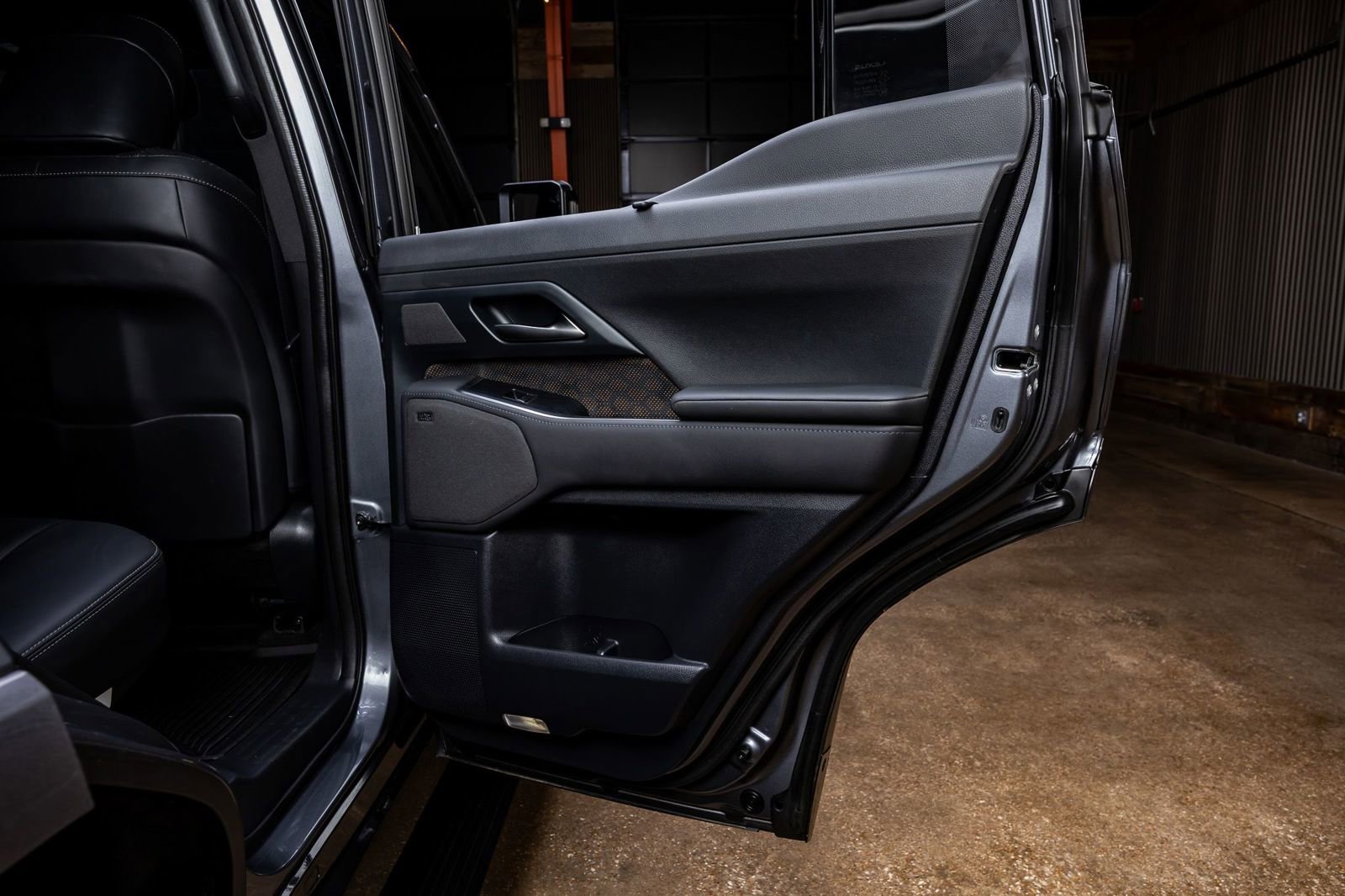 Used 2024 Lexus GX 550 550 Luxury+ w/ Accessory Package (Z1) image 40