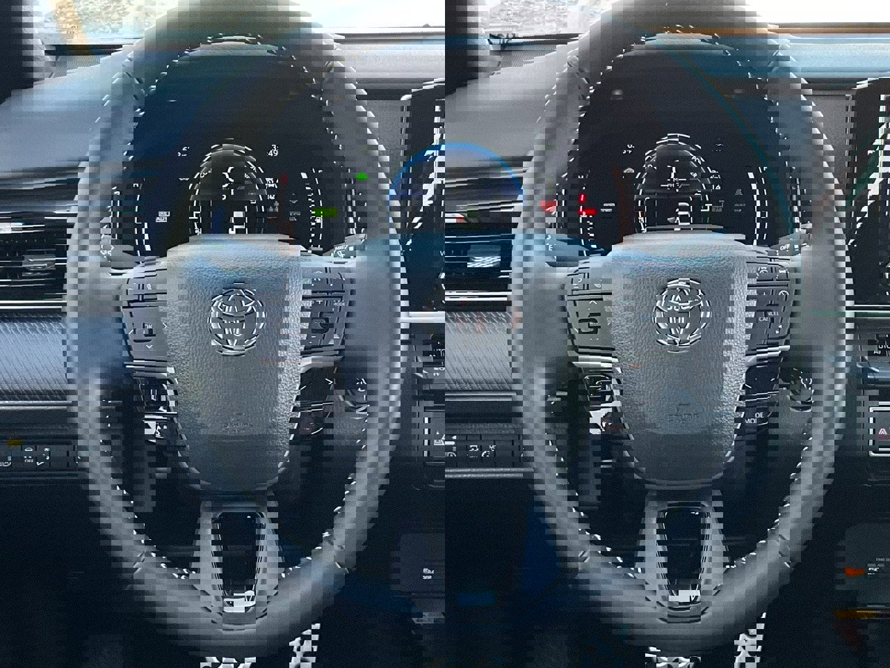 Used 2025 Toyota Camry SE image 20