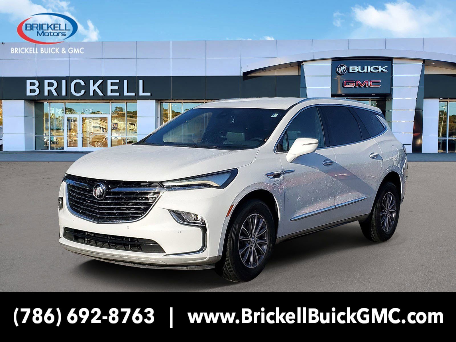 Used 2023 Buick Enclave Essence FWD image 1