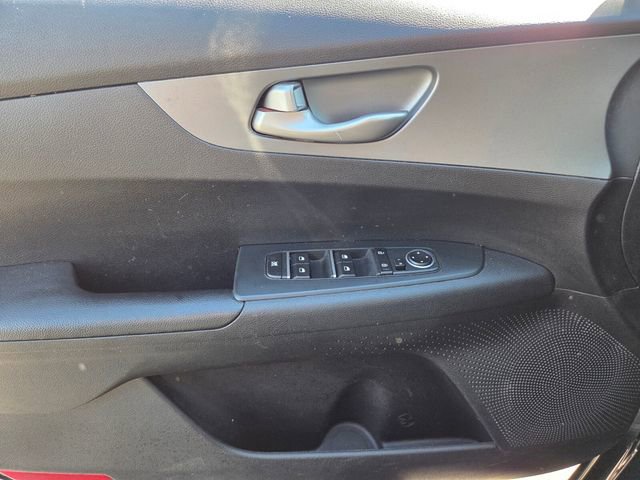 Used 2020 Kia Forte Sedan FWD image 16