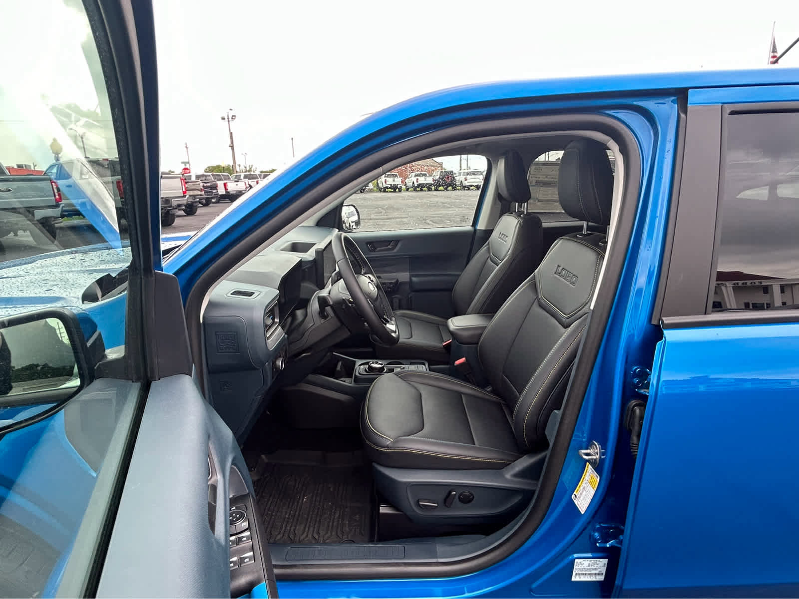 New 2025 Ford Maverick Lobo image 18