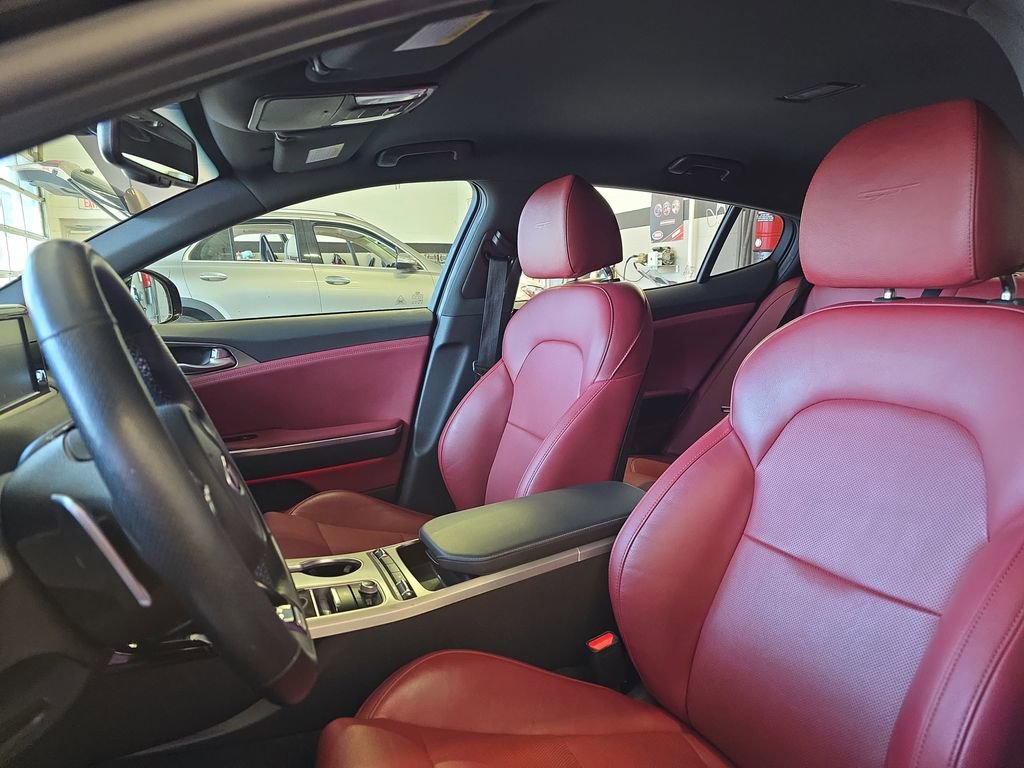 Used 2021 Kia Stinger GT image 15