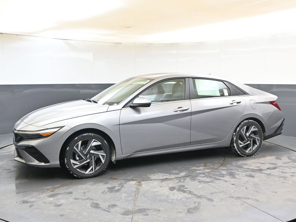 New 2026 Hyundai Elantra Limited image 2