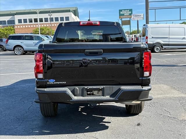Used 2023 Chevrolet Colorado W/T RWD image 4