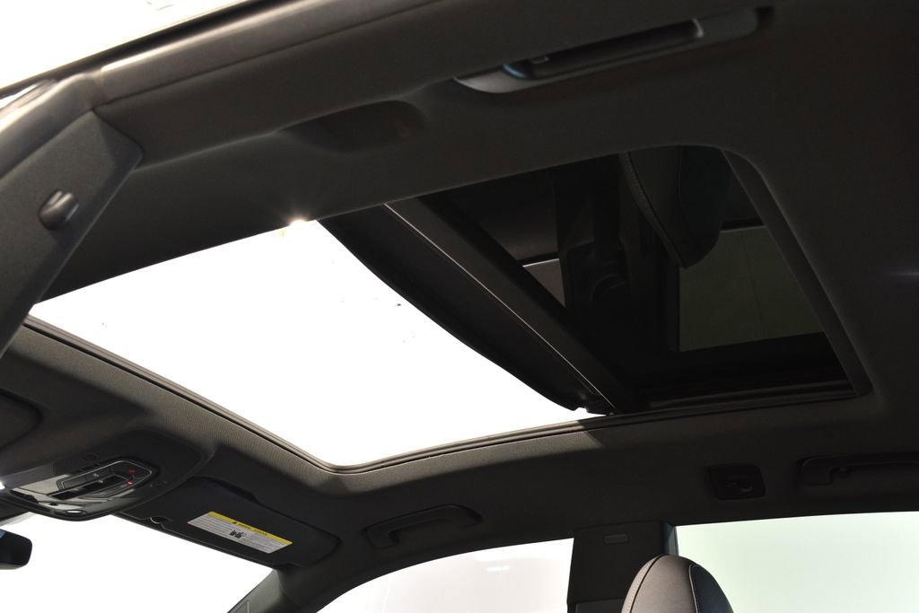 Used 2019 Audi Q8 Premium Plus w/ Premium Plus image 41