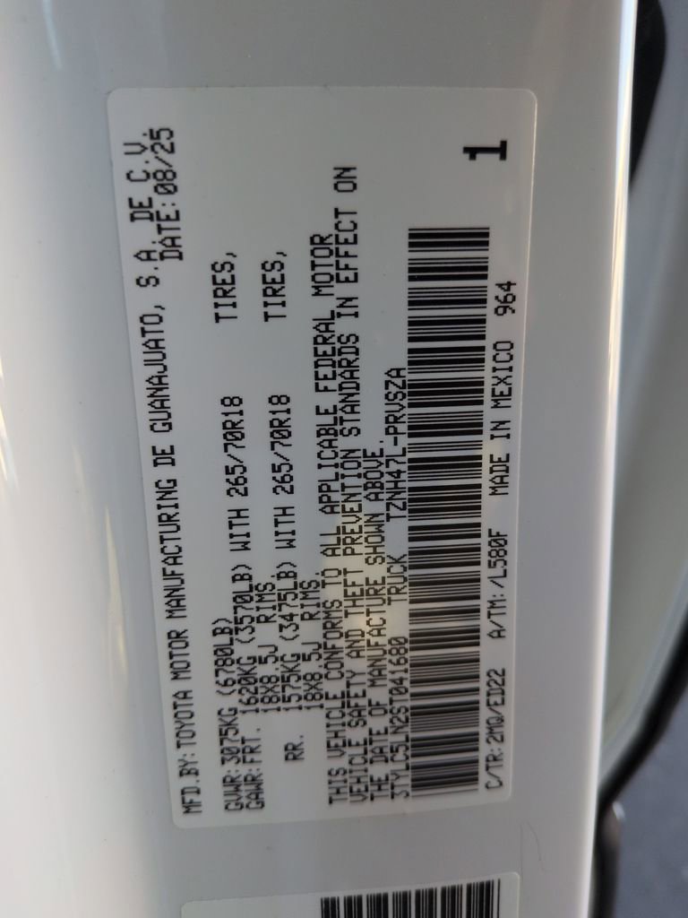 Used 2025 Toyota Tacoma TRD Pro AWD/4WD image 29
