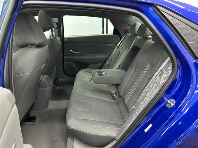 New 2026 Hyundai Elantra SEL Sport image 19