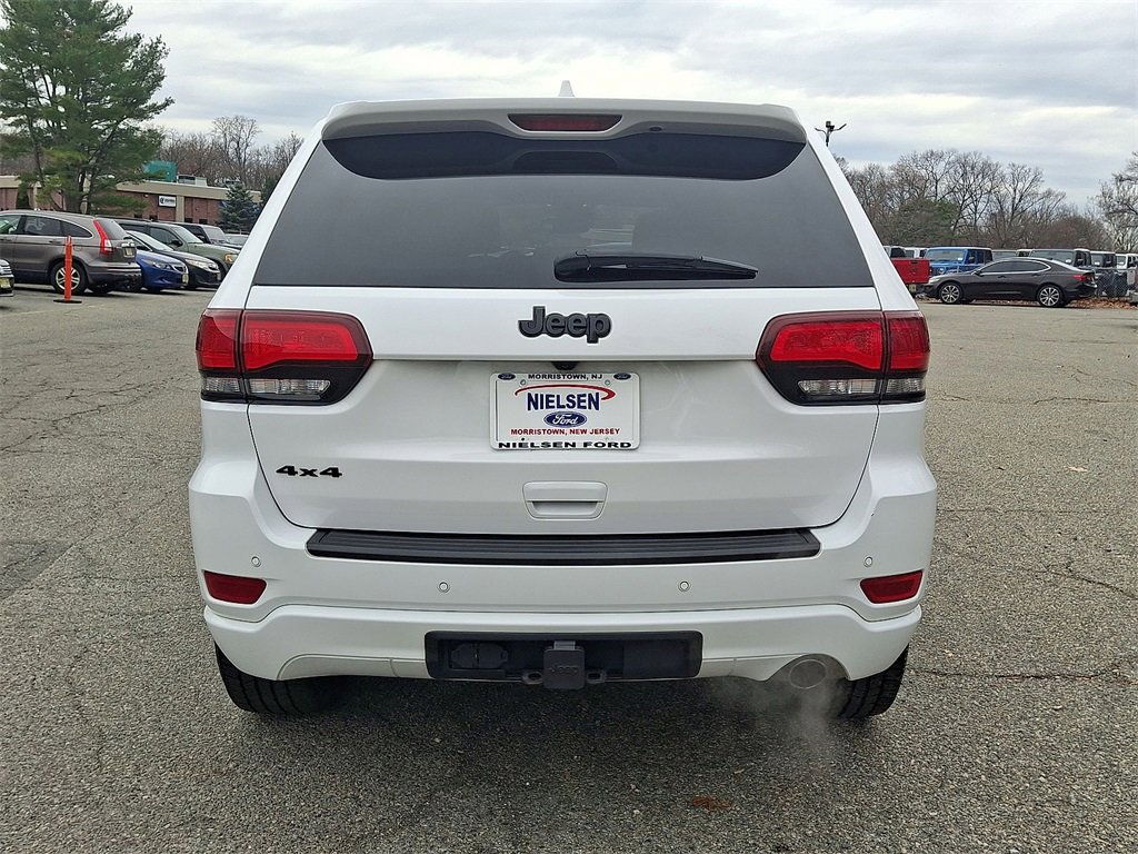 Used 2021 Jeep Grand Cherokee Laredo X image 29