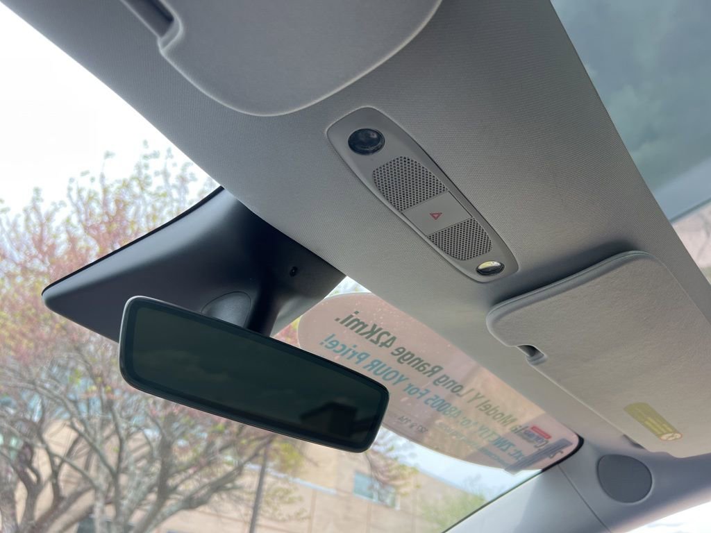 Used 2020 Tesla Model Y Long Range image 24