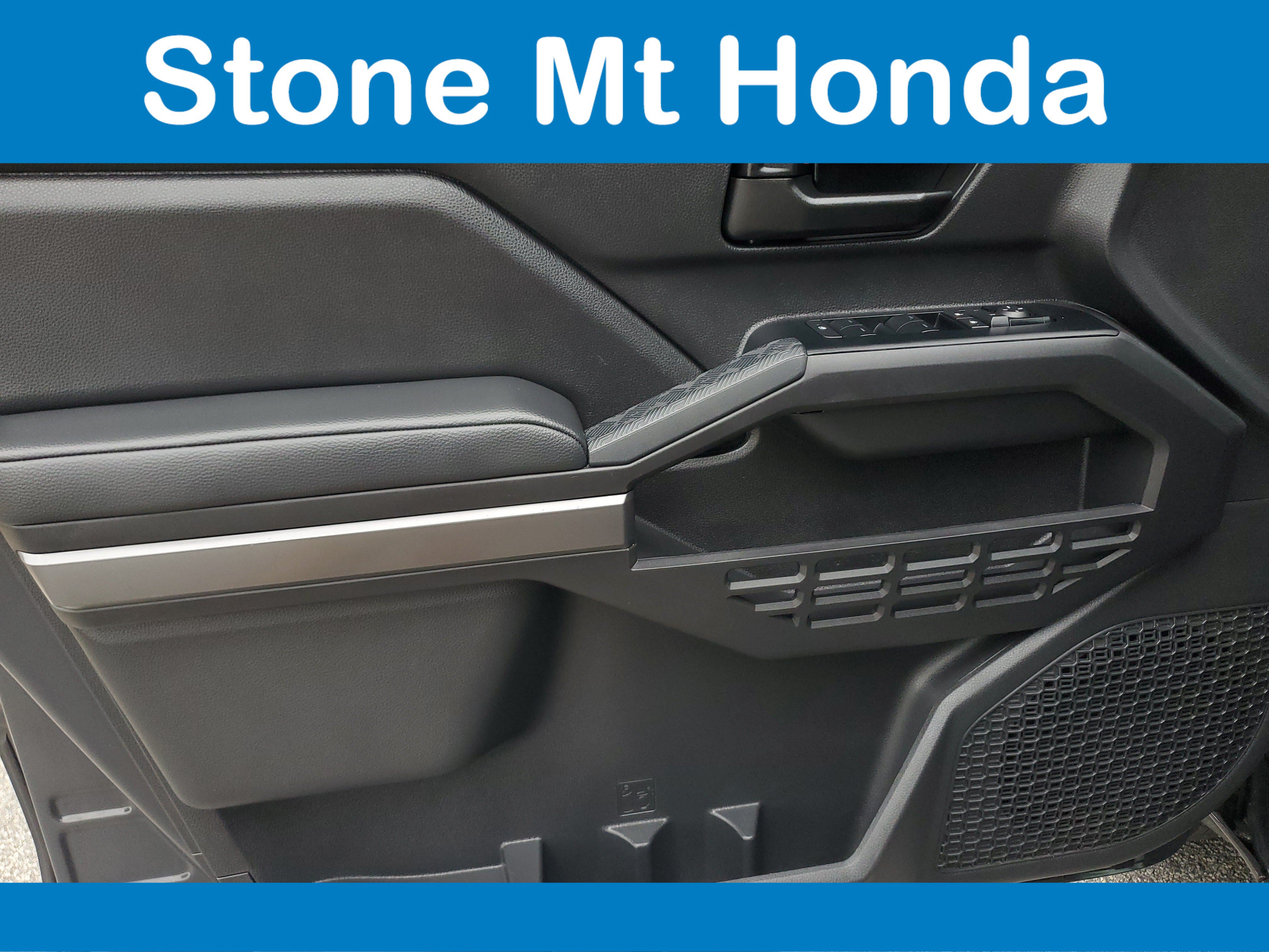 Used 2025 Toyota Tacoma SR5 RWD image 19