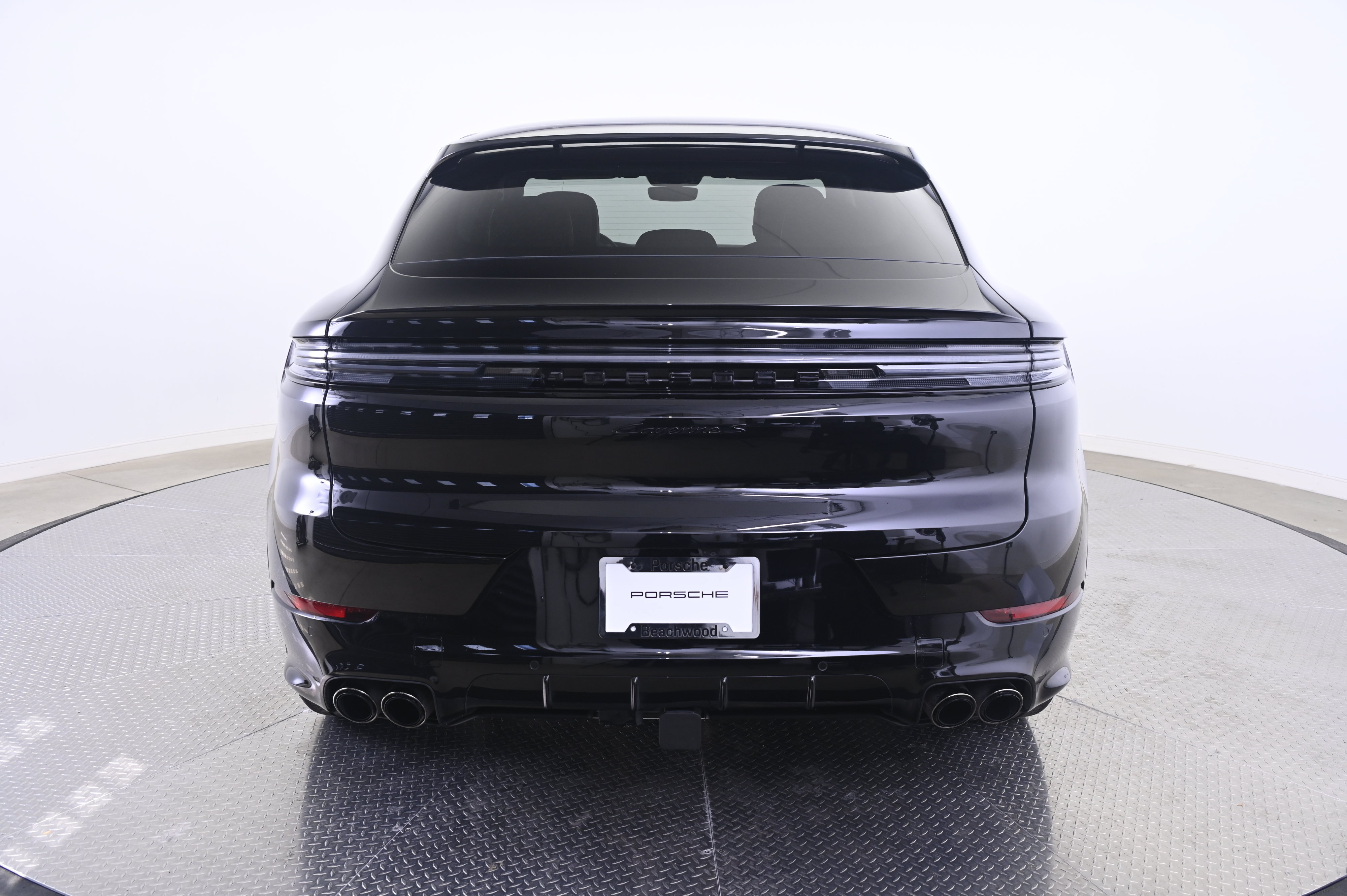 Used 2026 Porsche Cayenne S AWD/4WD image 6