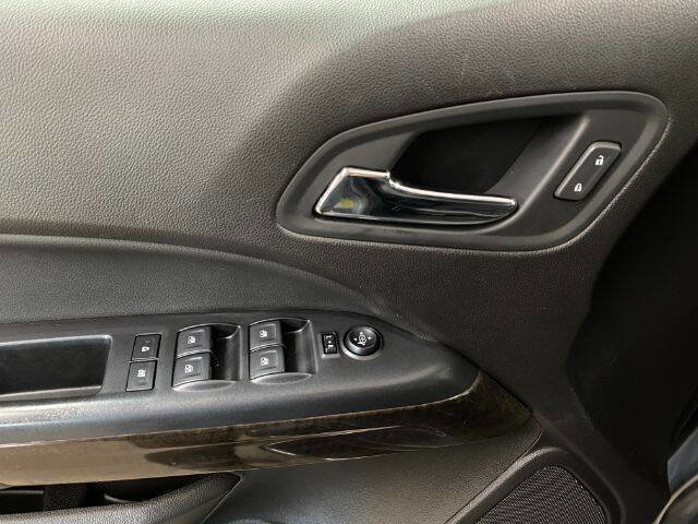 Used 2018 GMC Canyon SLT w/ Driver Alert Package AWD/4WD image 11