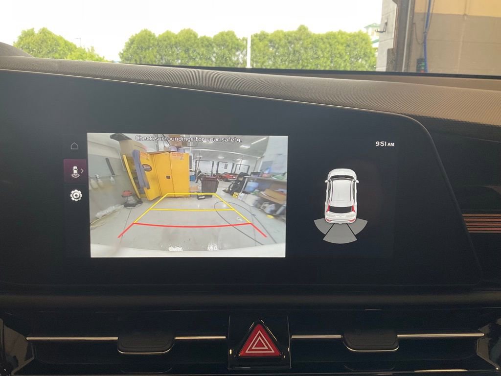 Certified 2025 Kia Niro EX Touring image 16