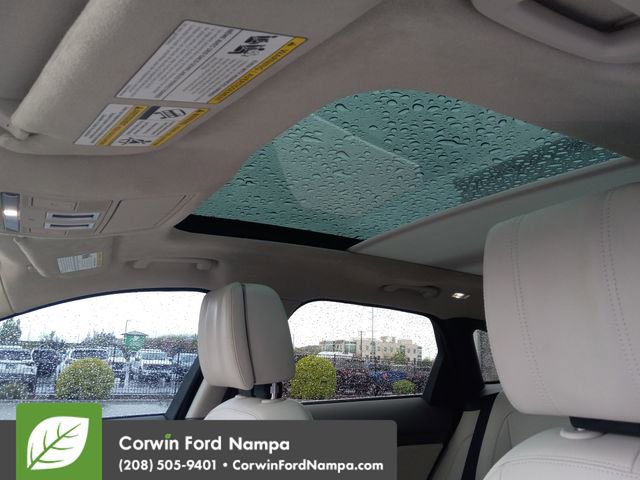 Used 2020 Jaguar F-PACE Portfolio AWD/4WD image 23