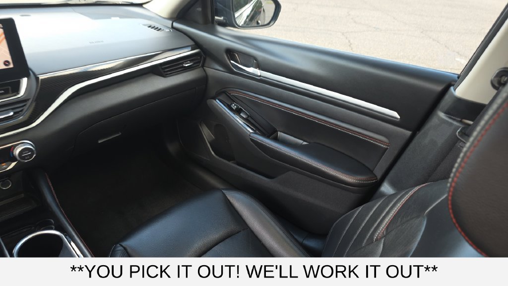 Used 2023 Nissan Altima 2.0 SR FWD image 28