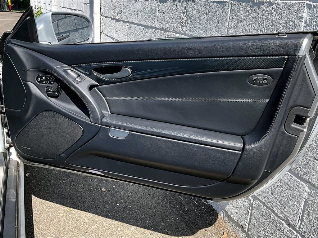Used 2009 Mercedes-Benz SL 63 AMG image 29