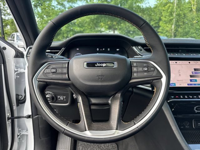 New 2026 Jeep Grand Cherokee Limited AWD/4WD image 24