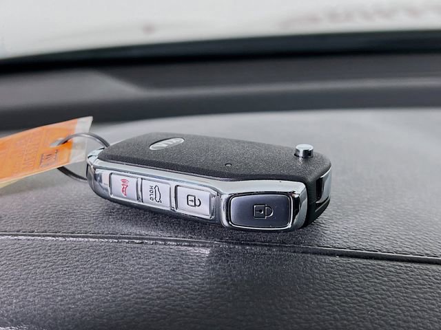 Used 2021 Kia Forte LXS image 12