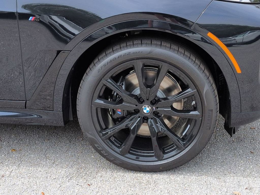 New 2026 BMW X7 M60i image 11