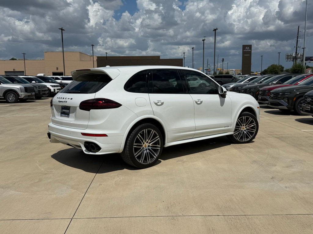 Used 2017 Porsche Cayenne GTS AWD/4WD image 7