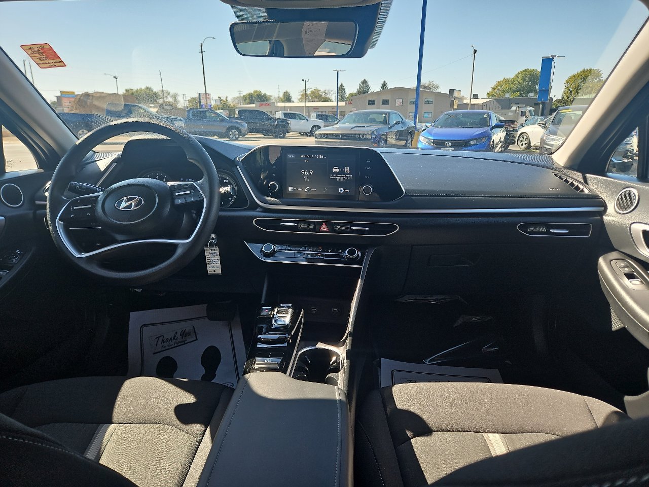 Used 2022 Hyundai Sonata SE image 12