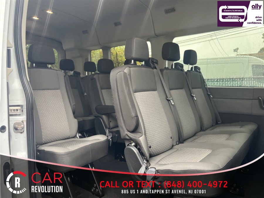 Used 2024 Ford Transit 350 XLT RWD image 8