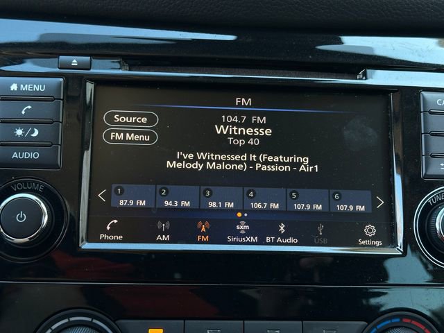 Used 2020 Nissan Rogue Sport S FWD image 25