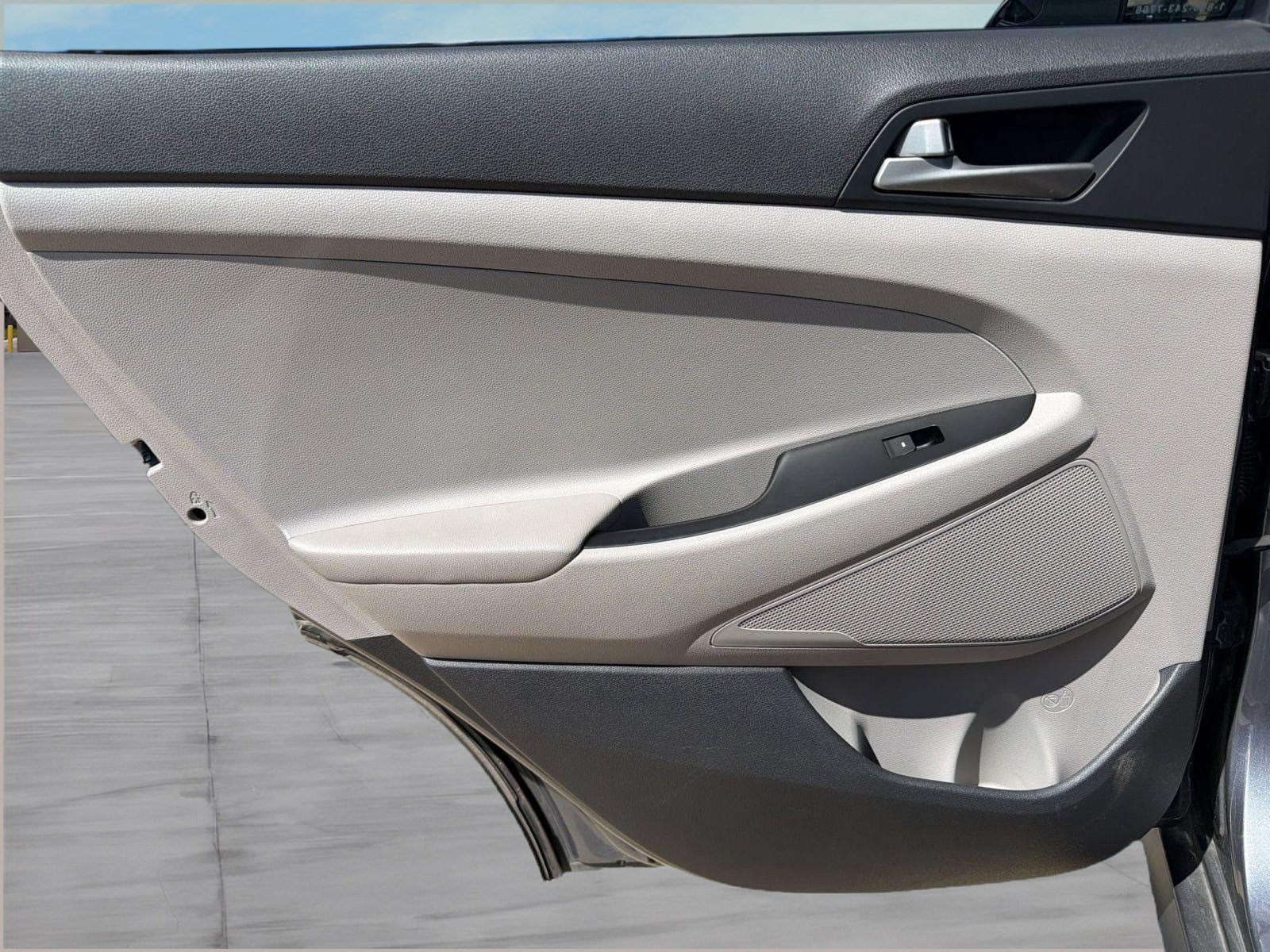 Used 2018 Hyundai Tucson SE FWD image 13