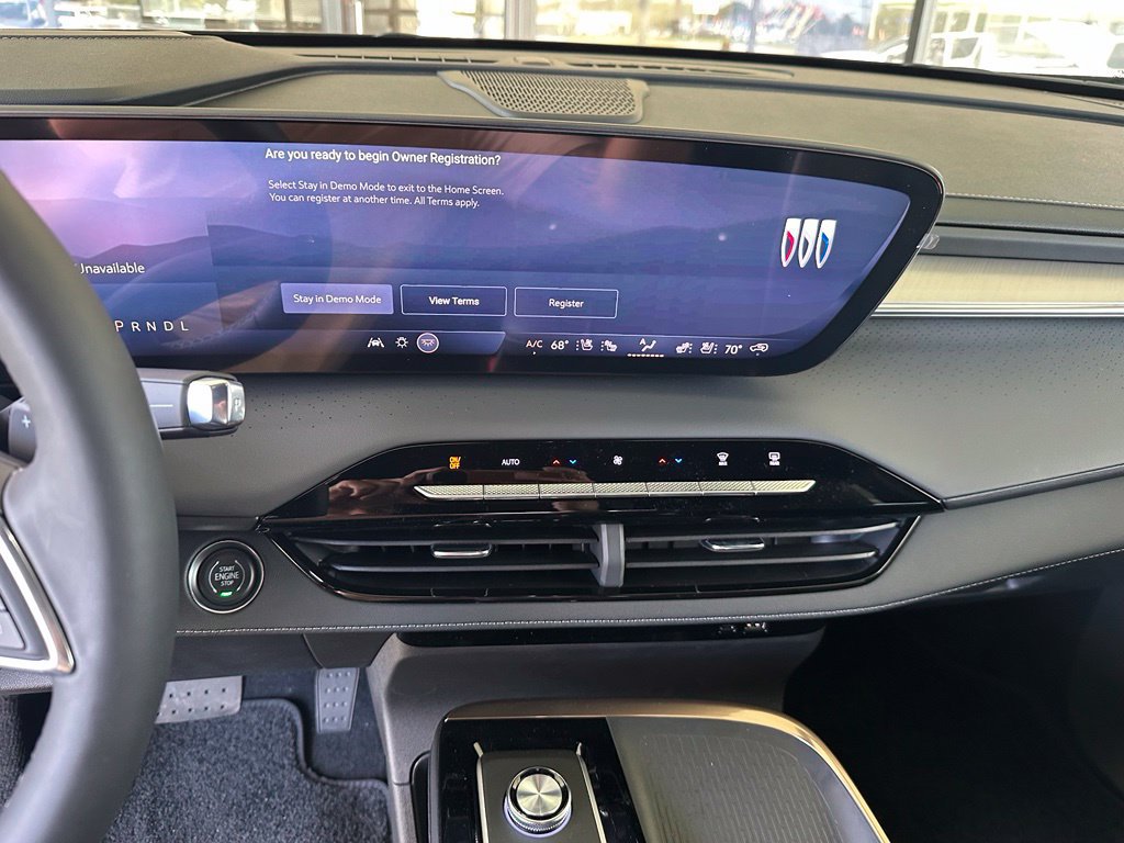 New 2026 Buick Enclave Avenir w/ Super Cruise Package FWD image 24