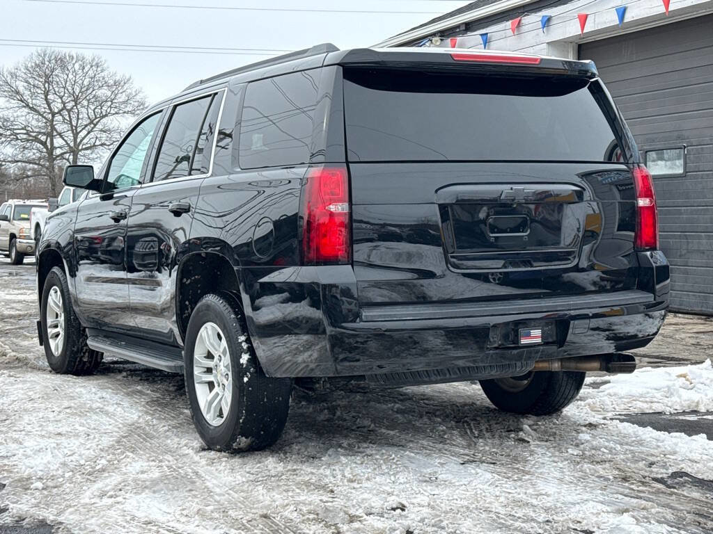 Used 2017 Chevrolet Tahoe LT image 3