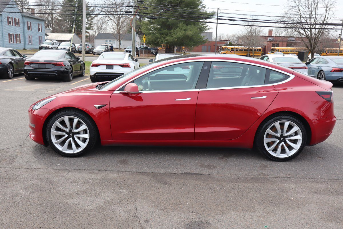 Used 2018 Tesla Model 3 Long Range image 8