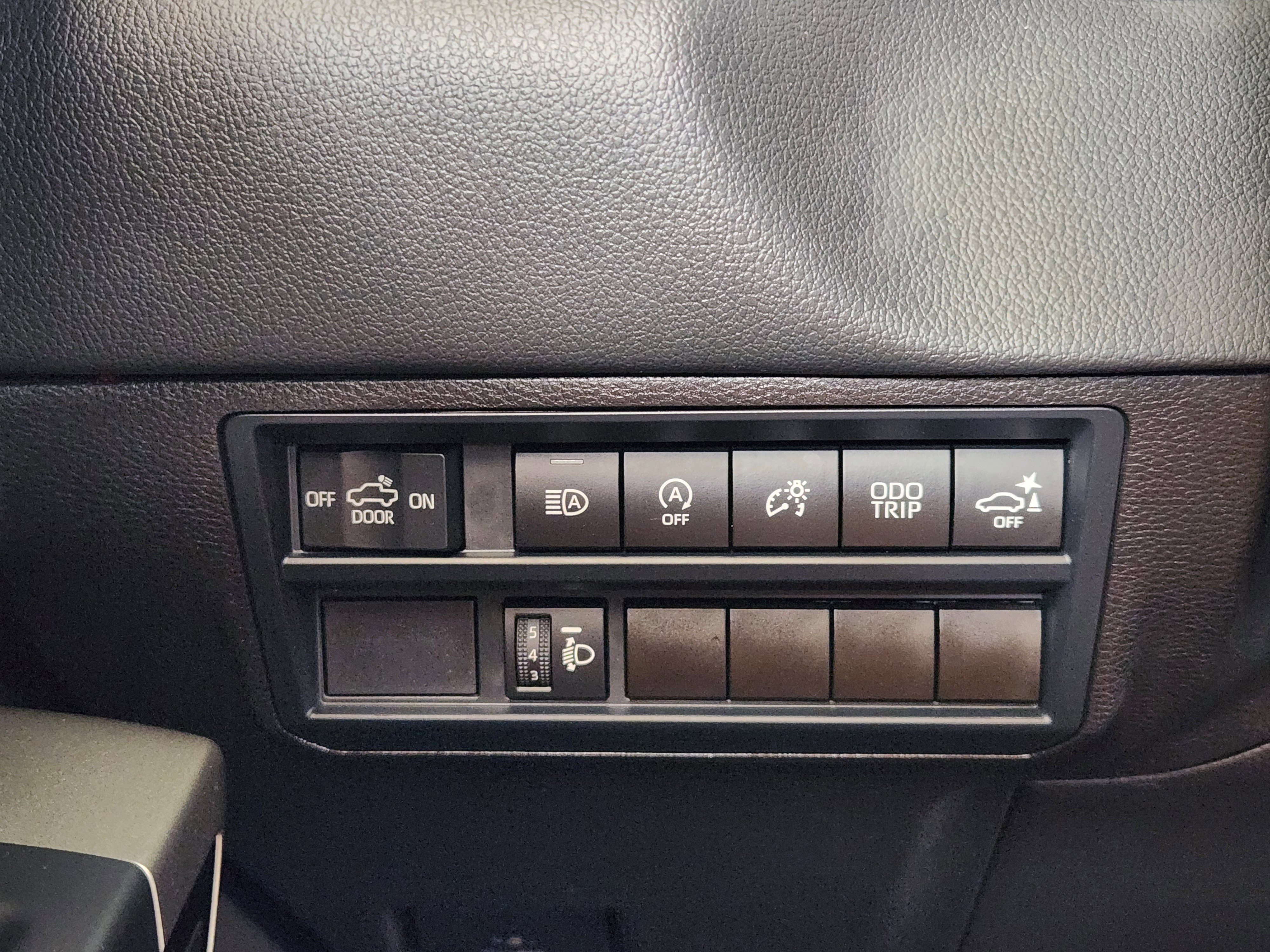 Used 2026 Toyota Tundra Limited image 23