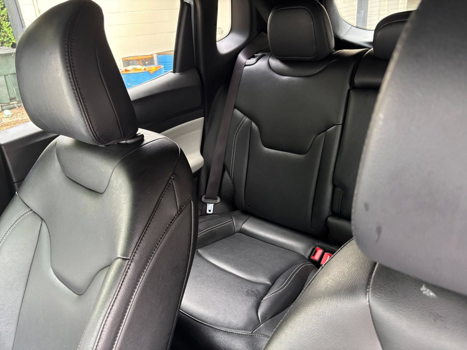 Used 2025 Jeep Compass Limited AWD/4WD image 34