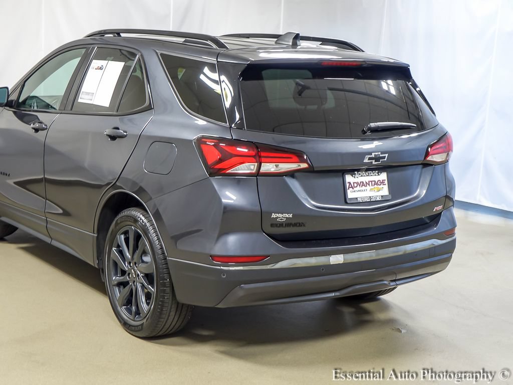 Certified 2023 Chevrolet Equinox RS FWD image 7