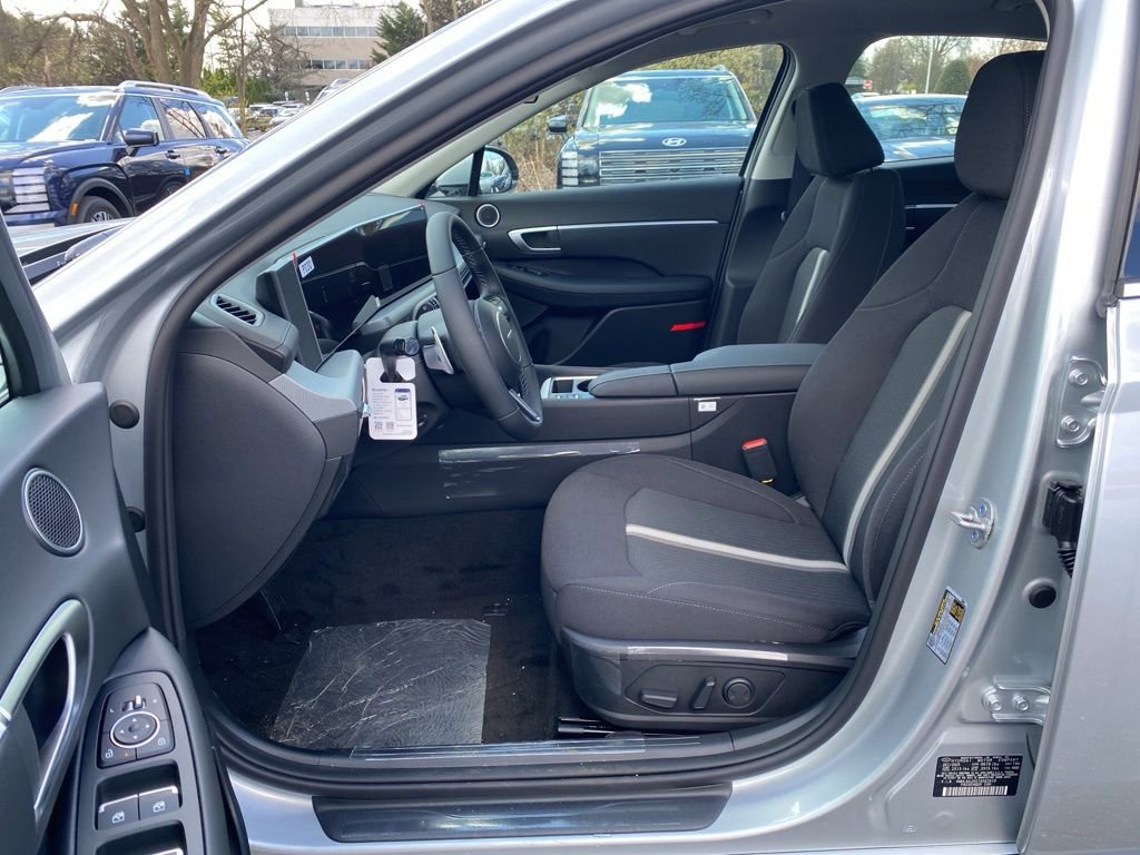 New 2026 Hyundai Sonata SEL AWD/4WD image 12