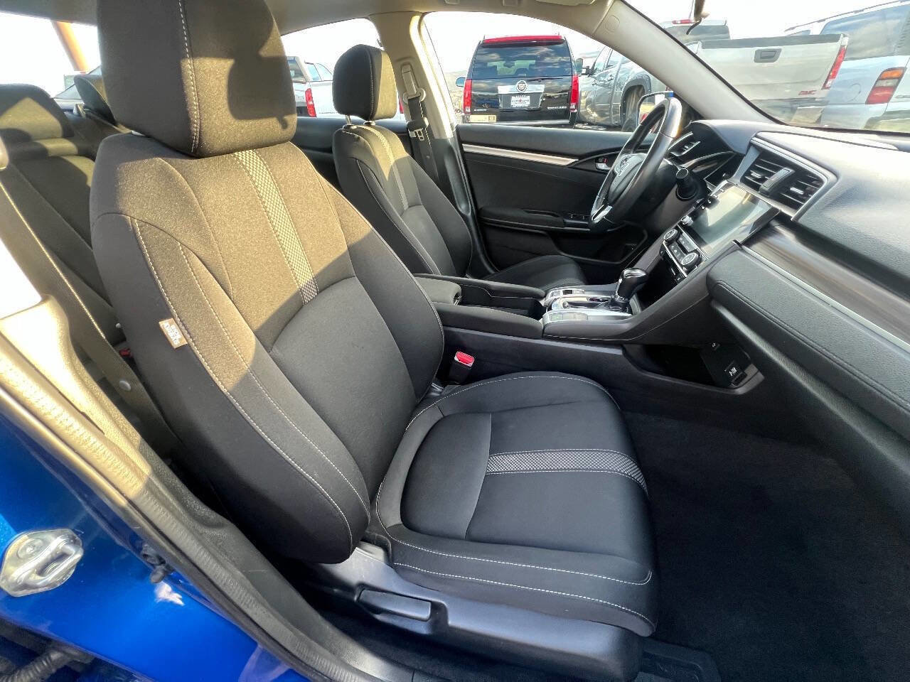 Used 2020 Honda Civic EX image 7