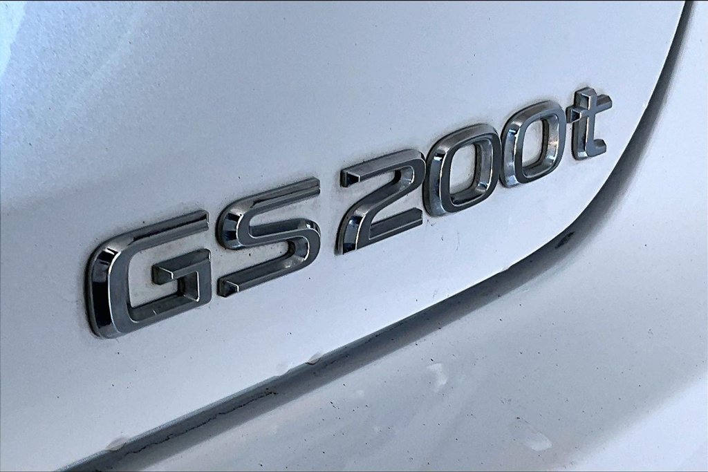 Used 2017 Lexus GS 200t RWD image 39